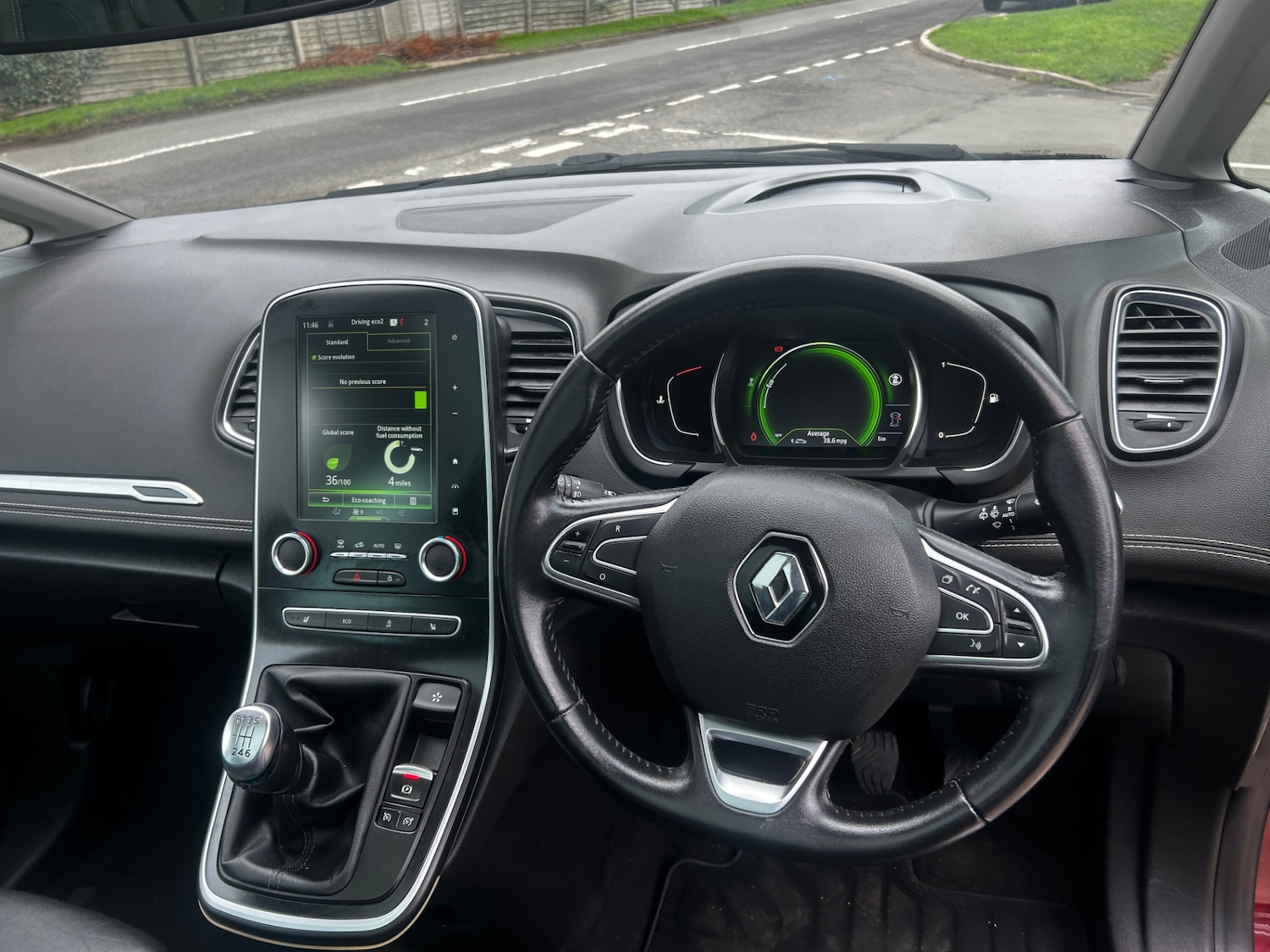 Used Renault Grand Scenic 2017 for sale - 76637863: Photo 18