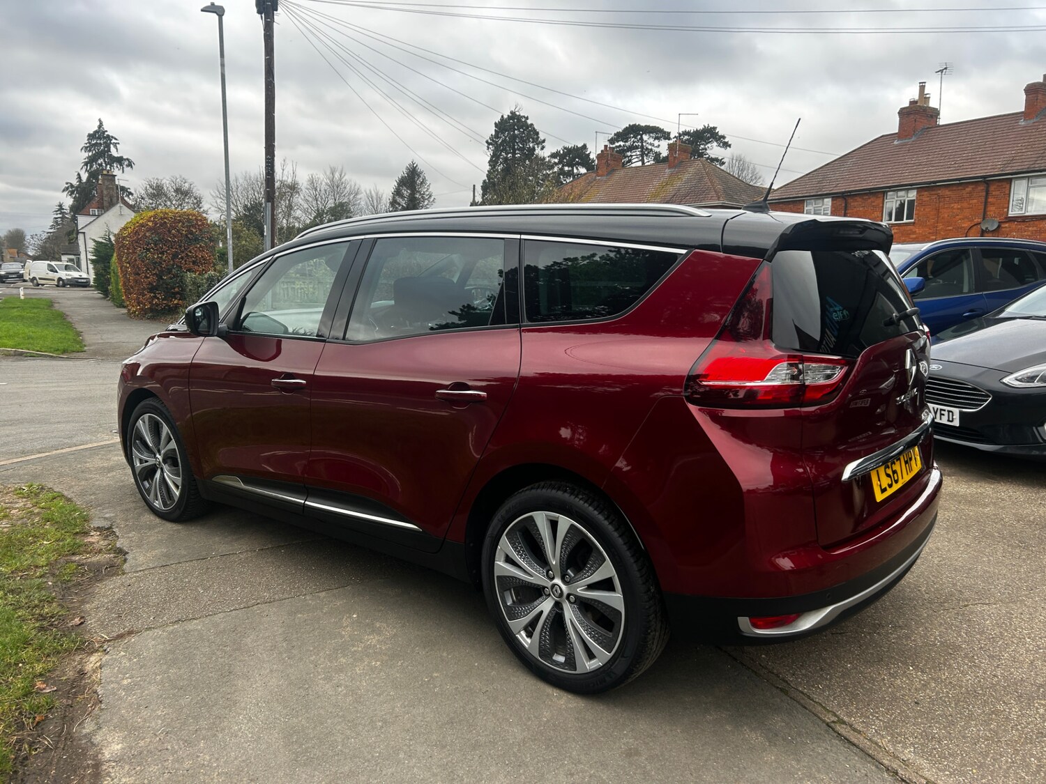 Used Renault Grand Scenic 2017 for sale - 76637863: Photo 3