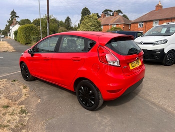 Used Ford Fiesta 2013 for sale - 79417870: Photo