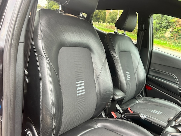 Used Ford Fiesta 2018 for sale - 76301185: Photo 11