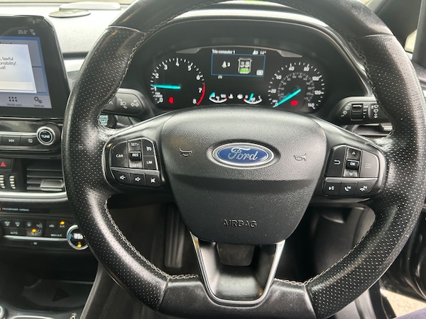 Used Ford Fiesta 2018 for sale - 76301185: Photo 14