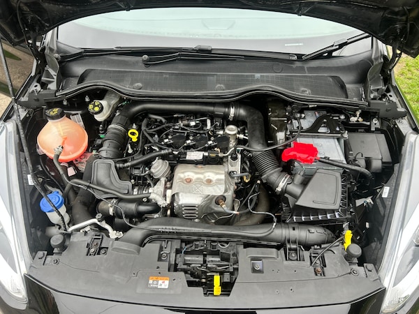 Used Ford Fiesta 2018 for sale - 76301185: Photo 19
