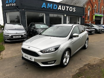 2015 (15) - 1.0 EcoBoost 125 Zetec 5dr