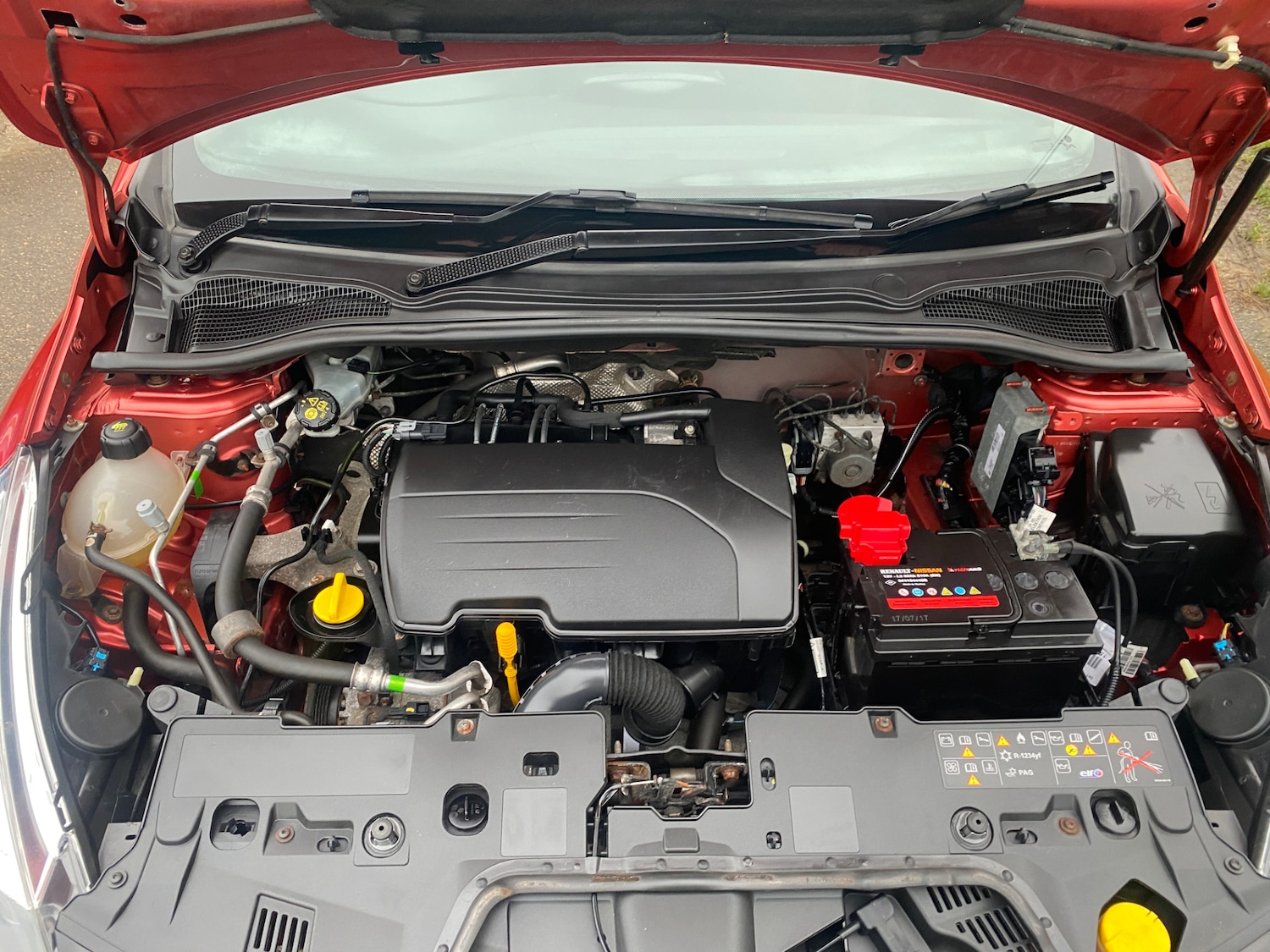 Used Renault Clio 2017 for sale - 76984210: Photo 18