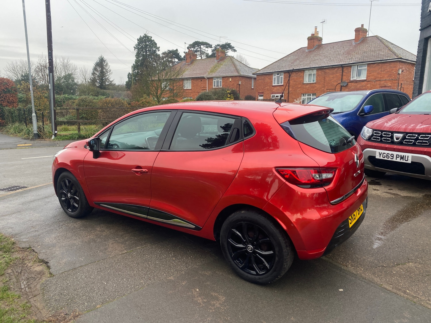 Used Renault Clio 2017 for sale - 76984210: Photo 3