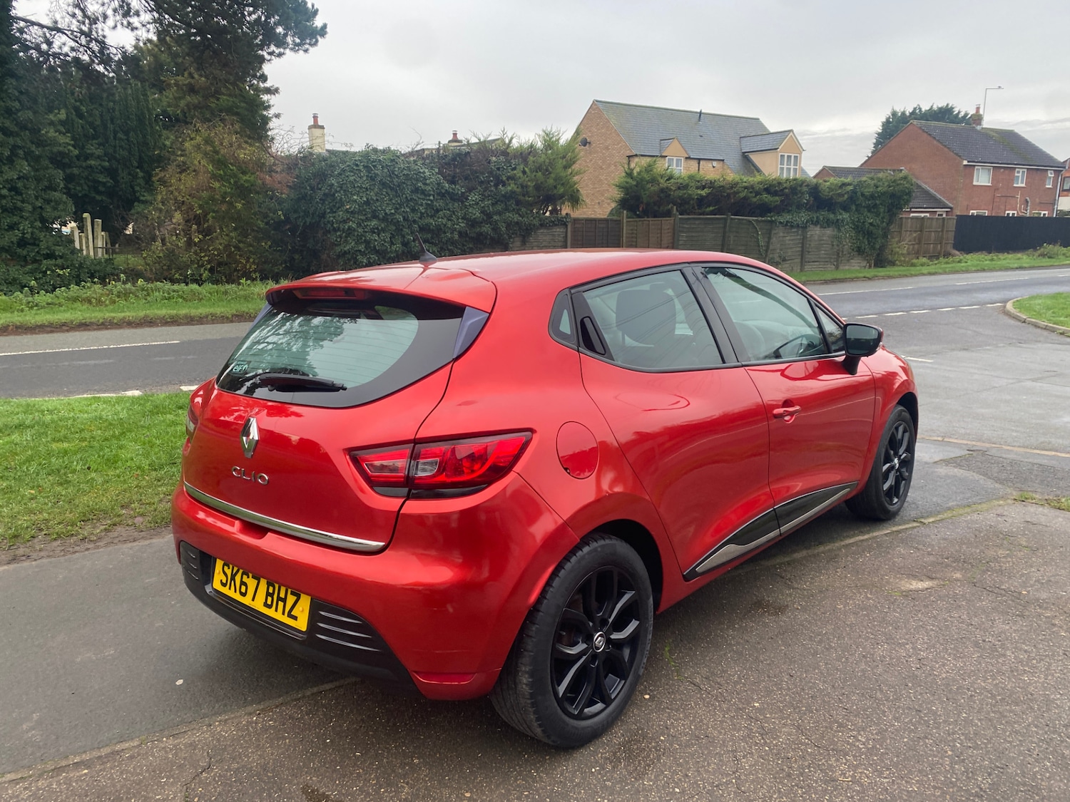 Used Renault Clio 2017 for sale - 76984210: Photo 5