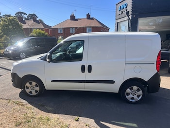 Used Fiat Doblo 2013 for sale - 79088780: Photo