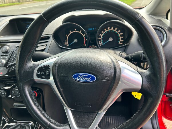 Used Ford Fiesta 2012 for sale - 74938180: Photo 14