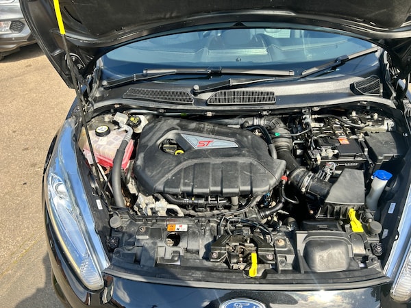 Used Ford Fiesta 2014 for sale - 74330304: Photo 19