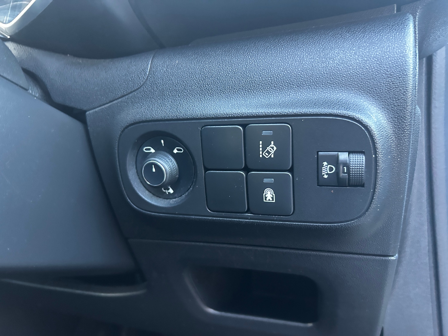 Used Citroen C3 2019 for sale - 76892645: Photo 21