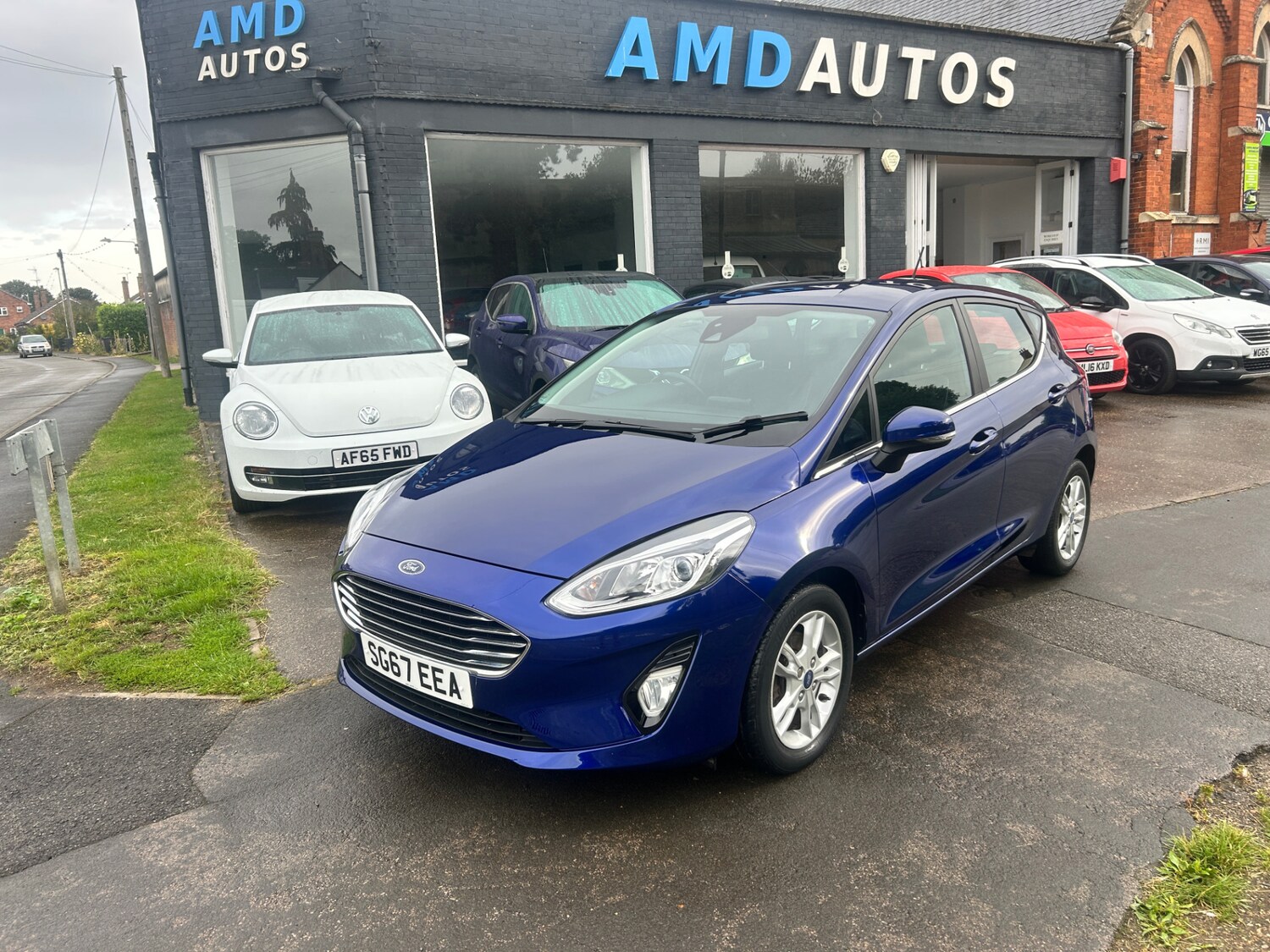 Used Ford Fiesta 2017 for sale - 75434351: Photo 2