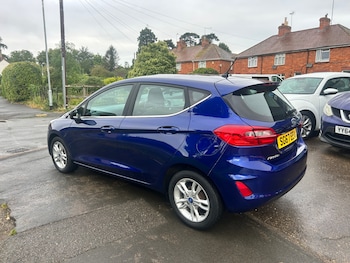 Used Ford Fiesta 2017 for sale - 75434351: Photo