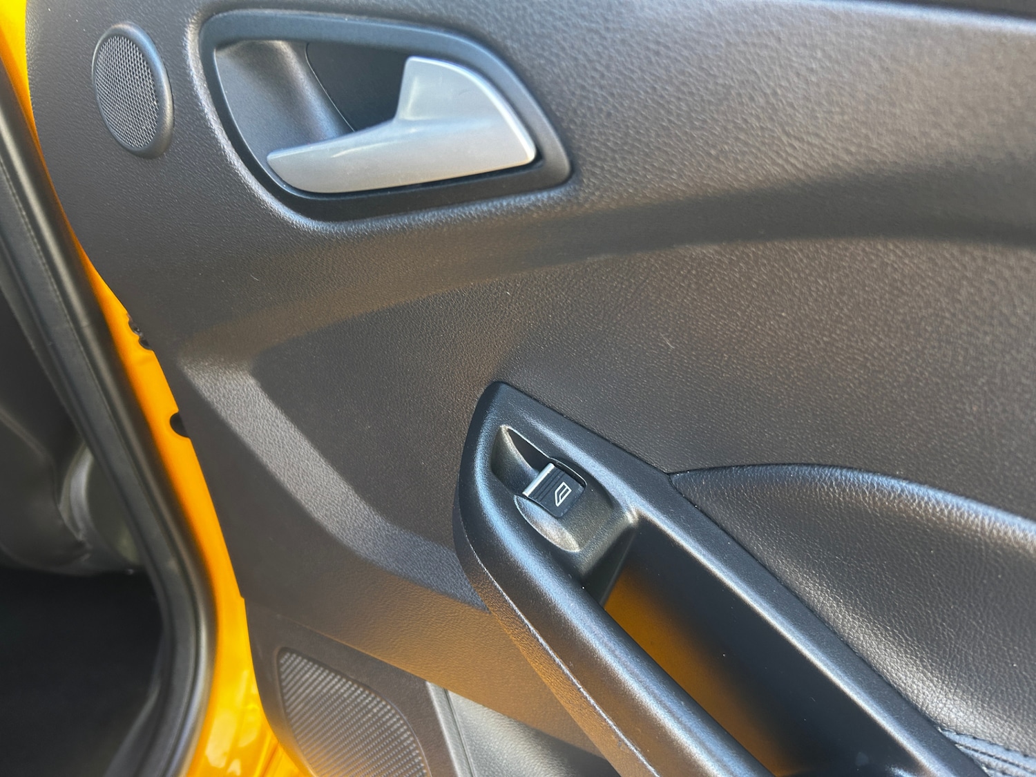 Used Ford Focus 2015 for sale - 78026881: Photo 10