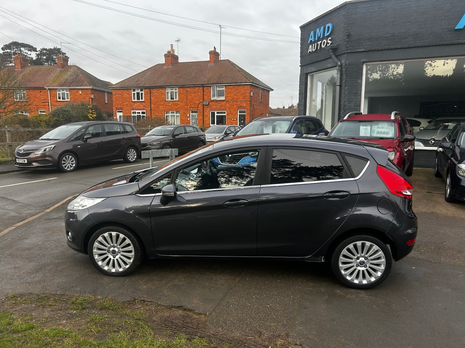 Used Ford Fiesta 2009 for sale - 77149641: Photo 2