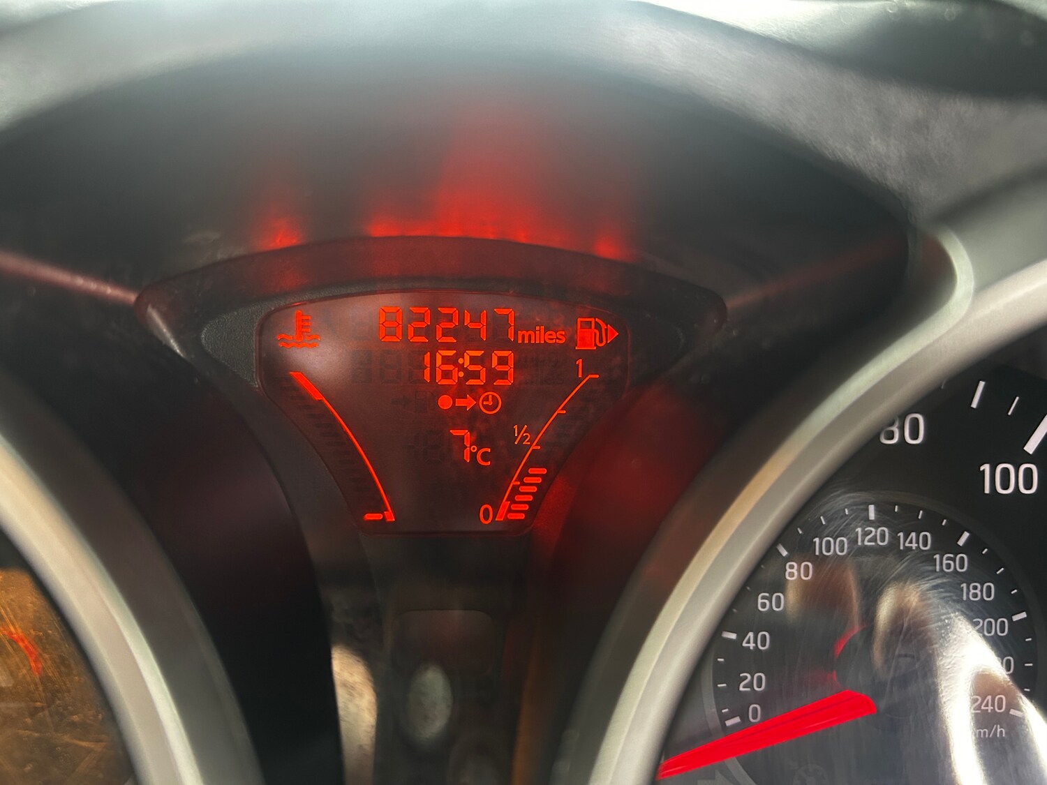 Used Nissan Juke 2017 for sale - 77529470: Photo 16