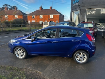 Used Ford Fiesta 2017 for sale - 77125988: Photo