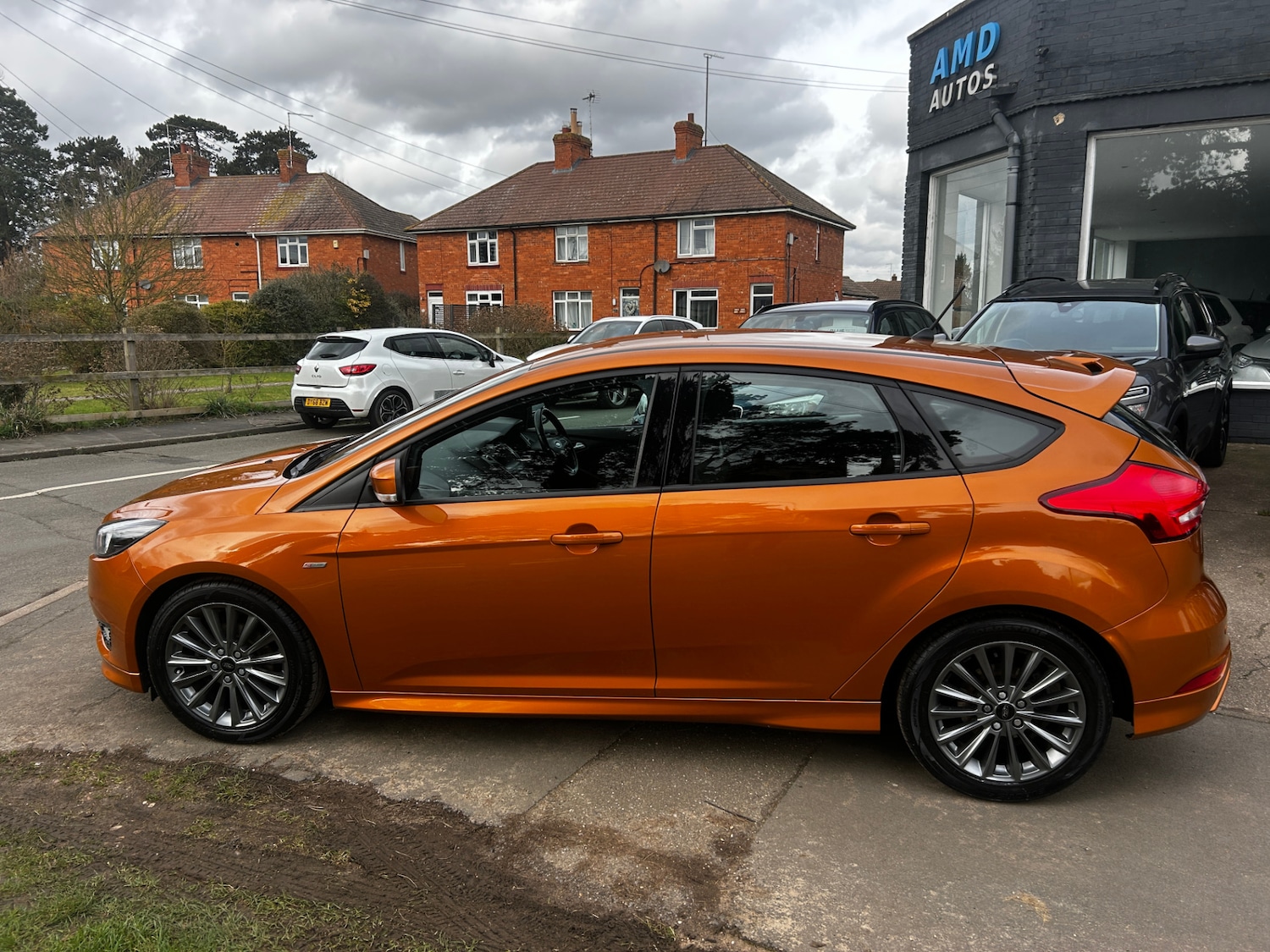 Used Ford Focus 2017 for sale - 77592224: Photo 2