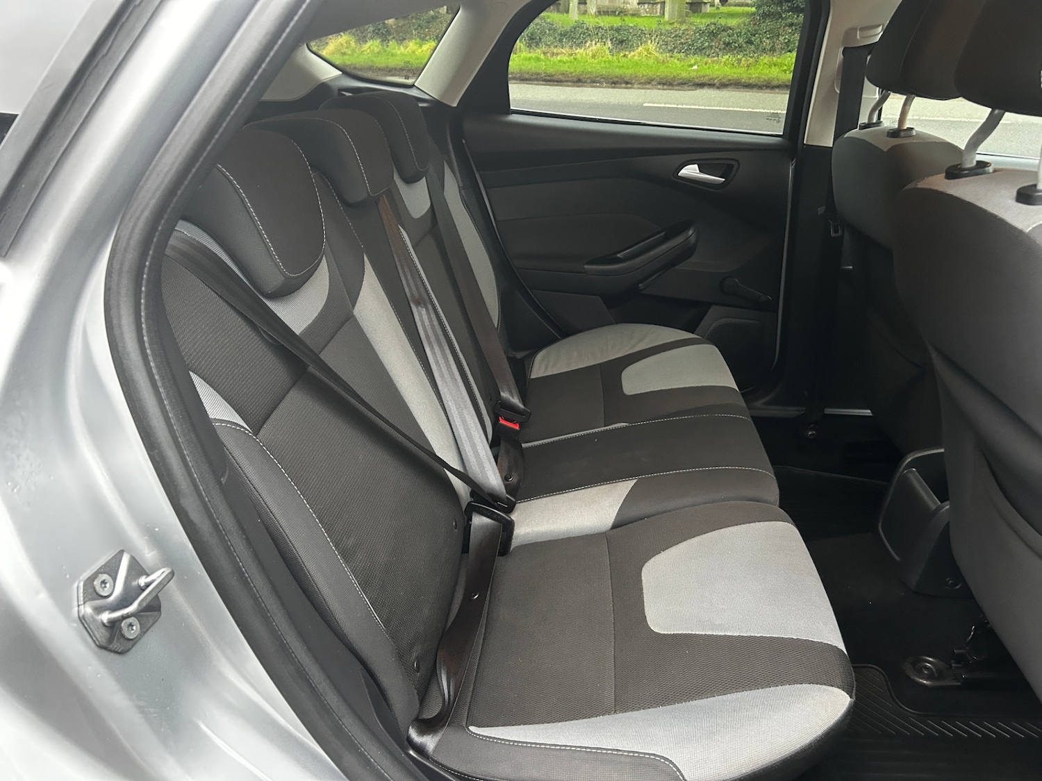 Used Ford Focus 2013 for sale - 77233917: Photo 9