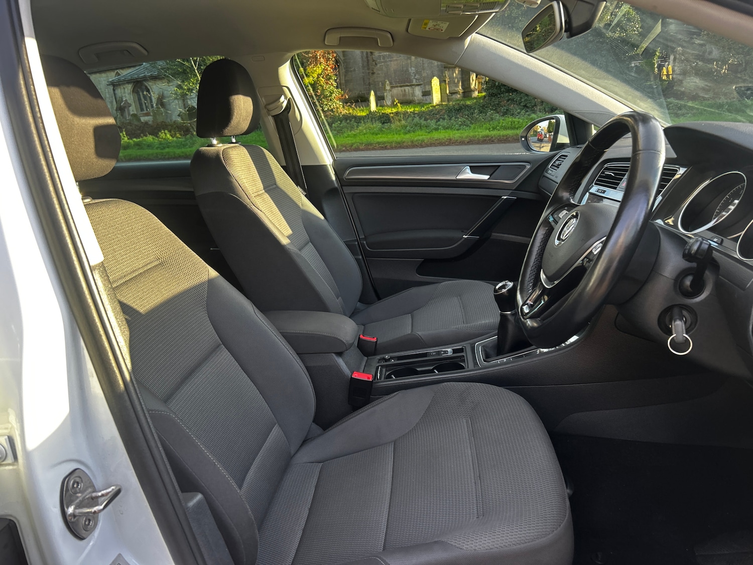 Used Volkswagen Golf 2019 for sale - 76718784: Photo 7