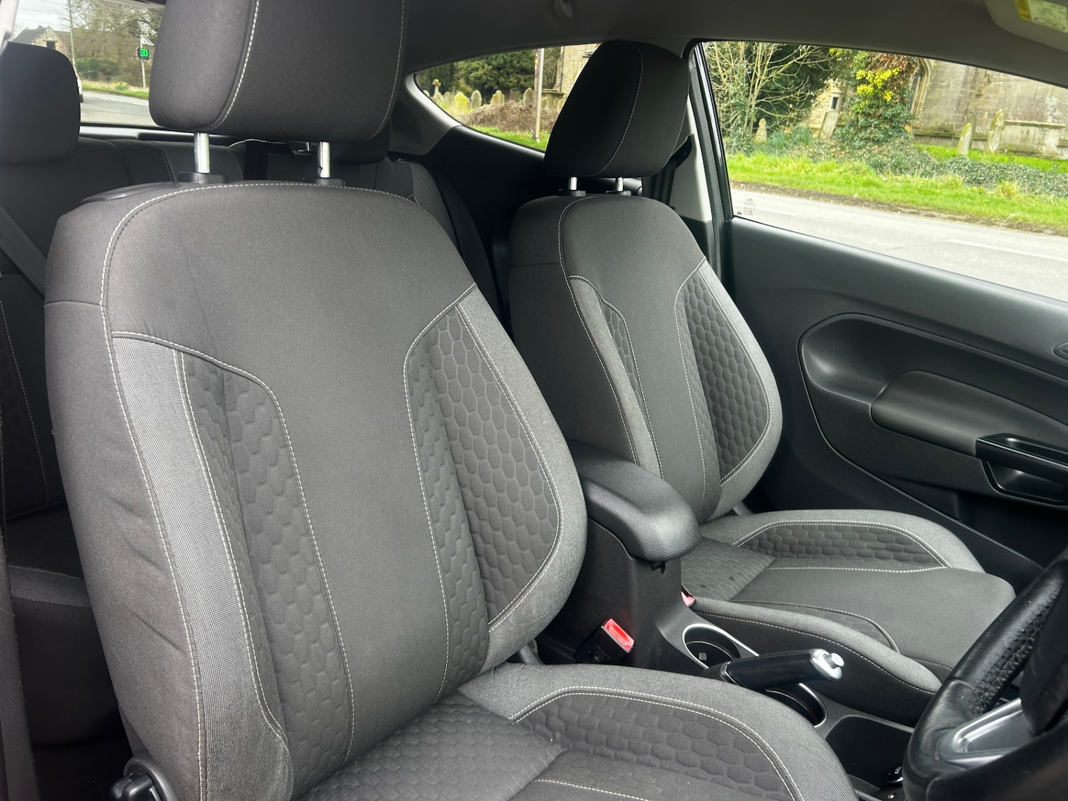 Used Ford Fiesta 2016 for sale - 78025525: Photo 11