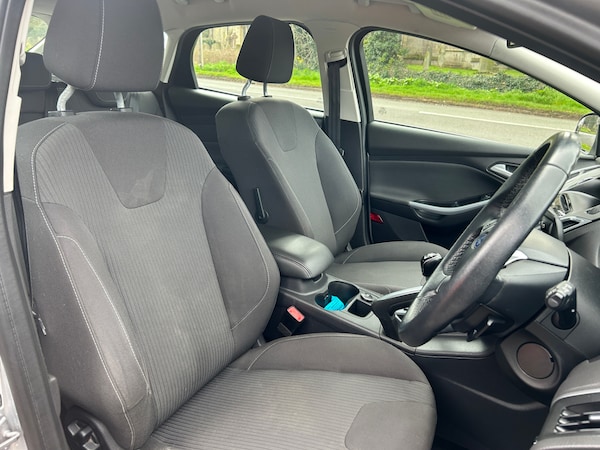 Used Ford Focus 2011 for sale - 74153062: Photo 11
