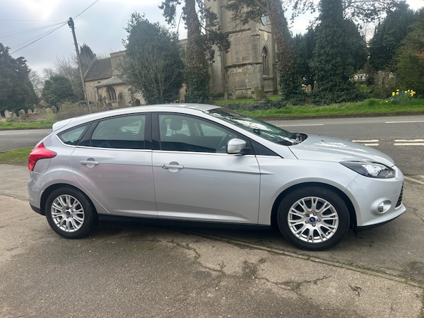 Used Ford Focus 2011 for sale - 74153062: Photo 6
