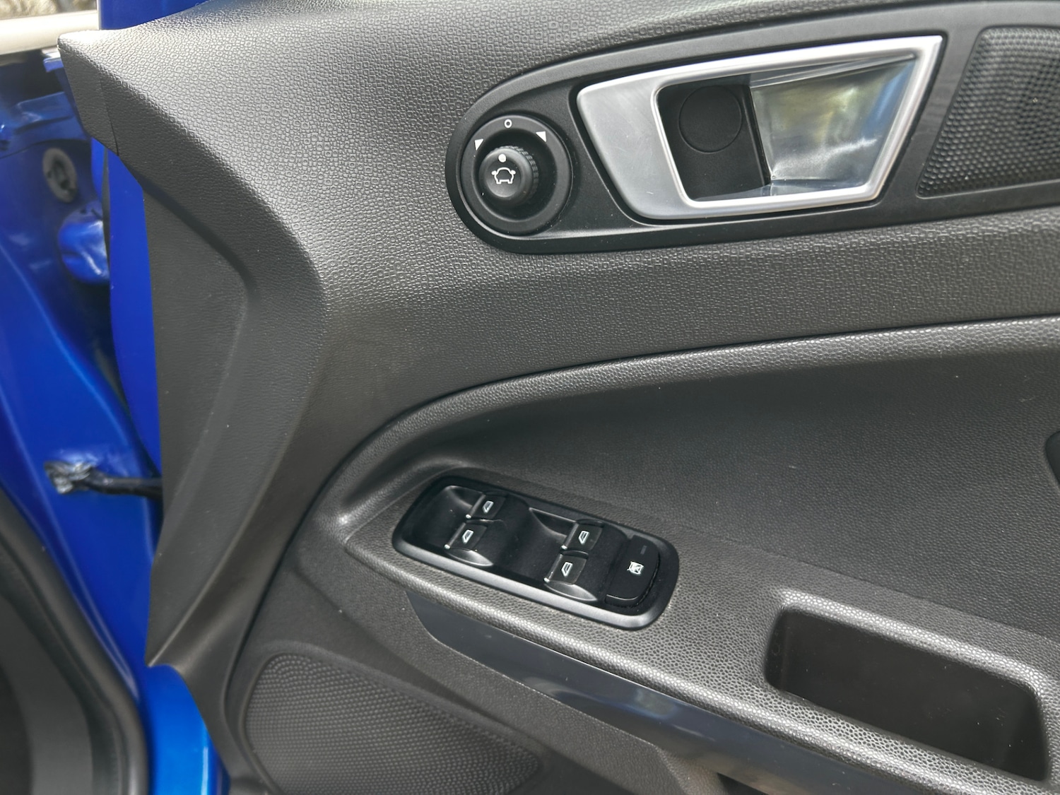 Used Ford Ecosport 2015 for sale - 77873618: Photo 13