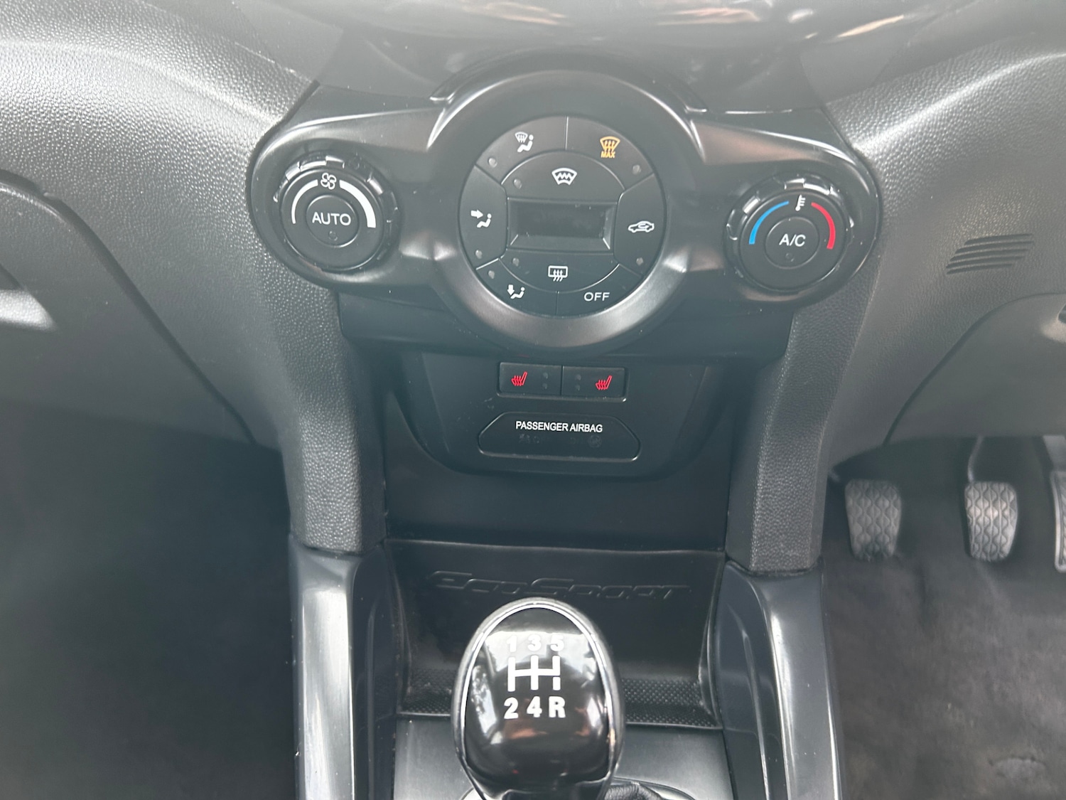 Used Ford Ecosport 2015 for sale - 77873618: Photo 17