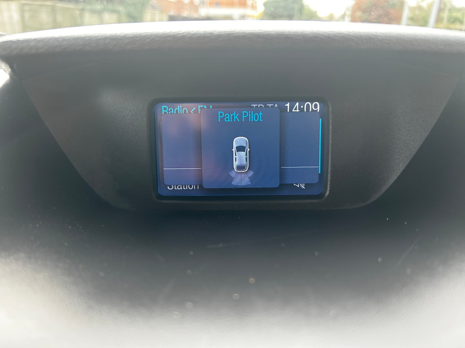 Used Ford Ecosport 2015 for sale - 77873618: Photo 18