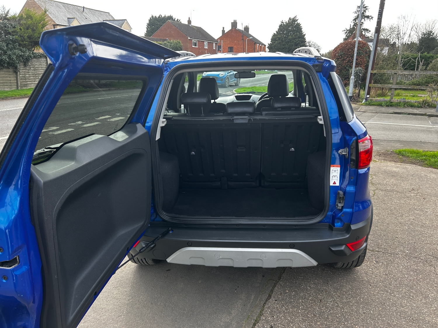 Used Ford Ecosport 2015 for sale - 77873618: Photo 21