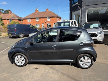 Used Toyota AYGO 2012 for sale - 79490700: Photo