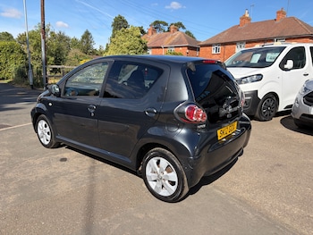 Used Toyota AYGO 2012 for sale - 79490700: Photo