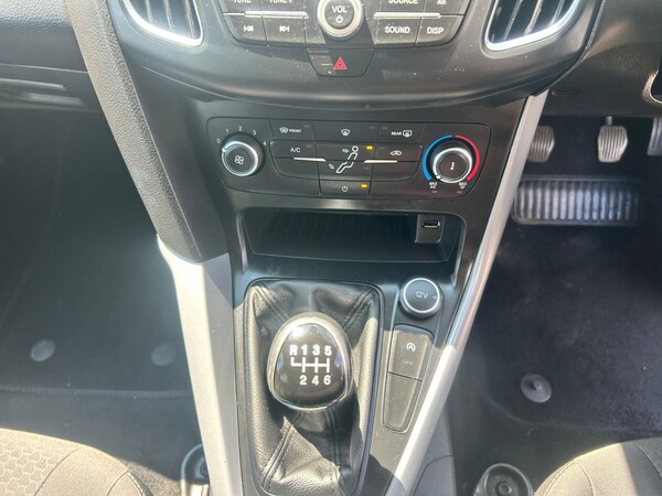 Used Ford Focus 2016 for sale - 75273059: Photo 17