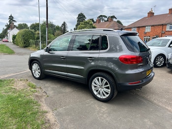 Used Volkswagen Tiguan 2015 for sale - 75396732: Photo