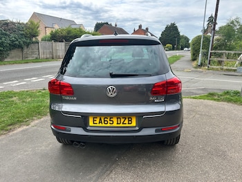 Used Volkswagen Tiguan 2015 for sale - 75396732: Photo