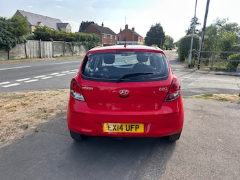 Used Hyundai i20 2014 for sale - 79230743: Photo