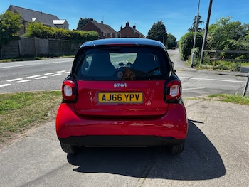 Used smart fortwo 2016 for sale - 78688032: Photo