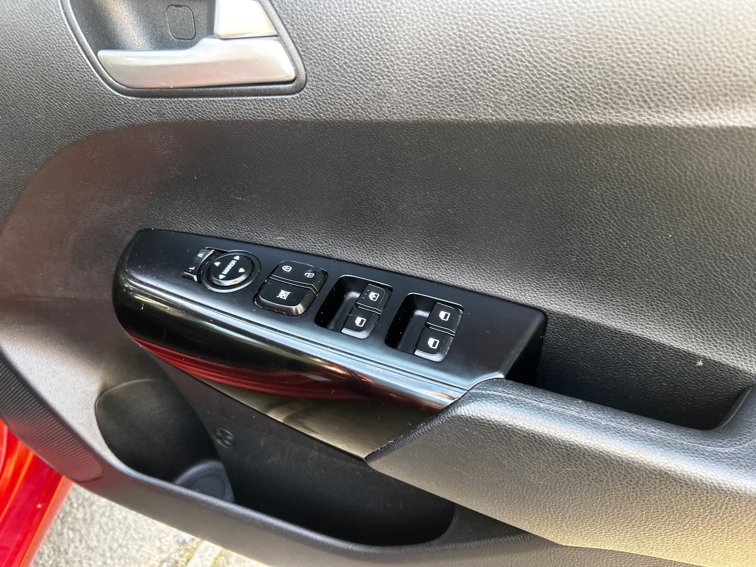 Used Kia Picanto 2018 for sale - 76718777: Photo 12