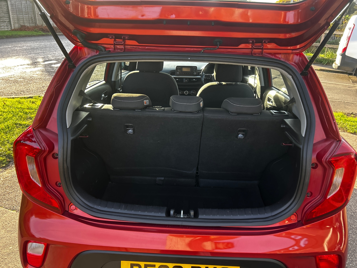 Used Kia Picanto 2018 for sale - 76718777: Photo 18