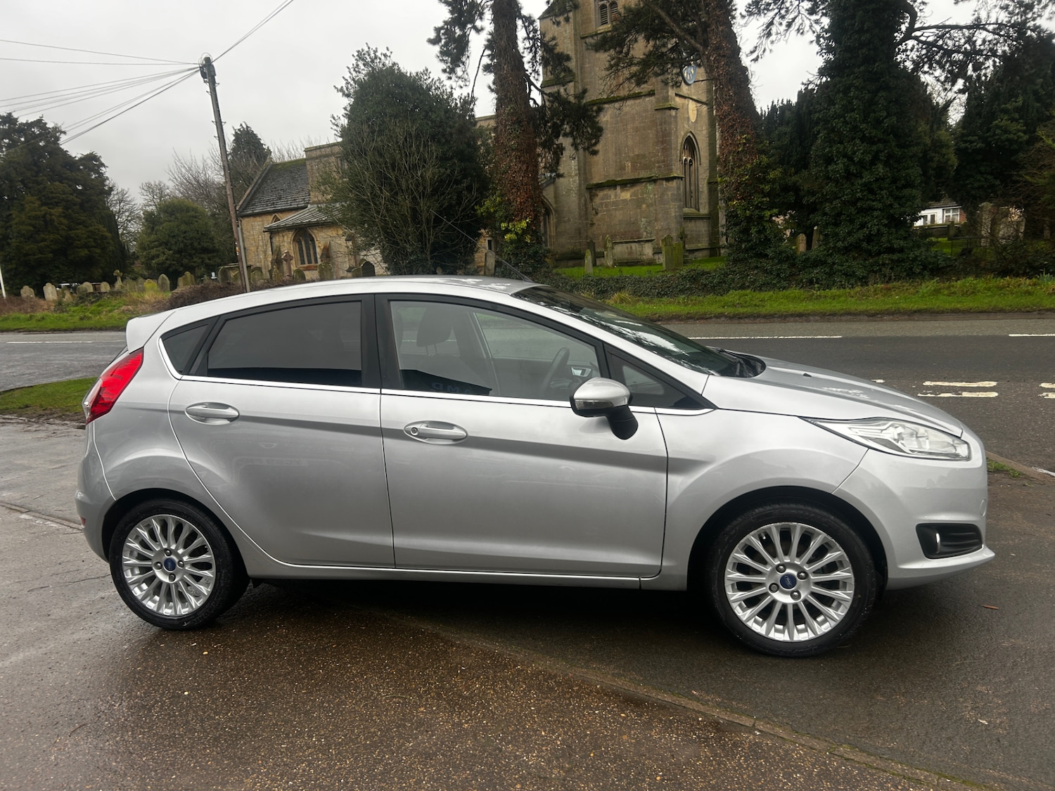 Used Ford Fiesta 2014 for sale - 77339512: Photo 6