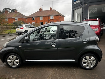 Used Toyota AYGO 2012 for sale - 77517783: Photo