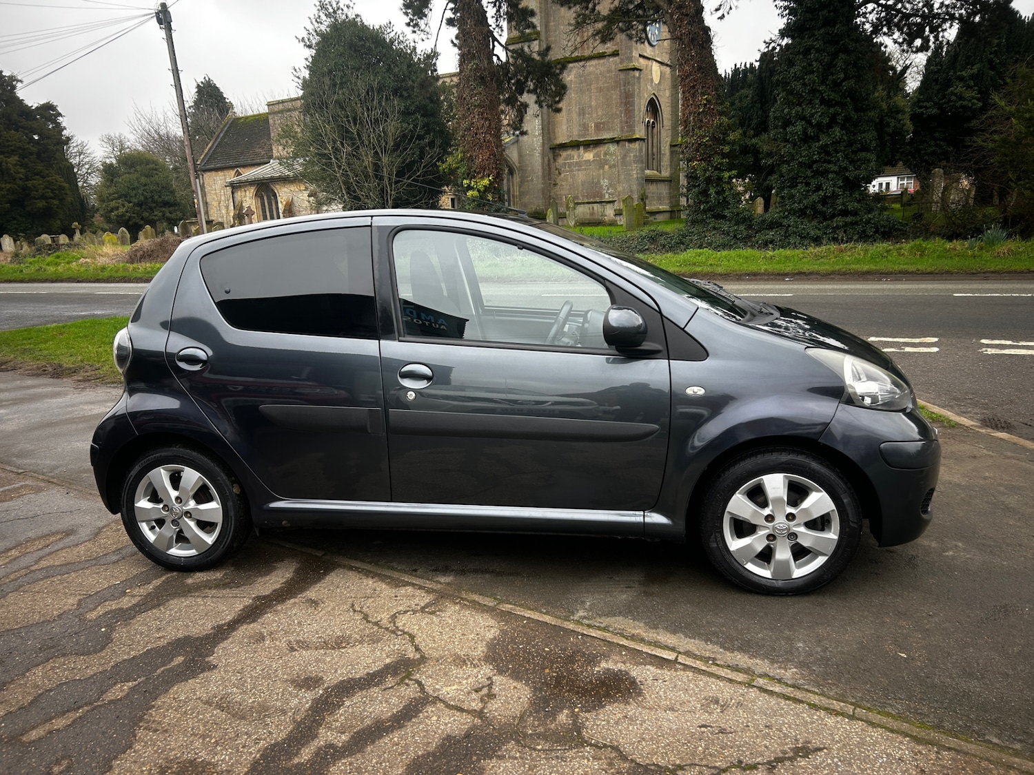 Used Toyota AYGO 2012 for sale - 77517783: Photo 6