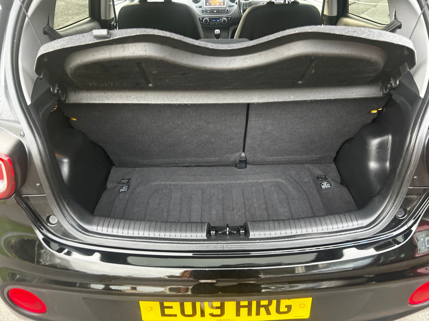 Used Hyundai i10 2019 for sale - 76983925: Photo 22