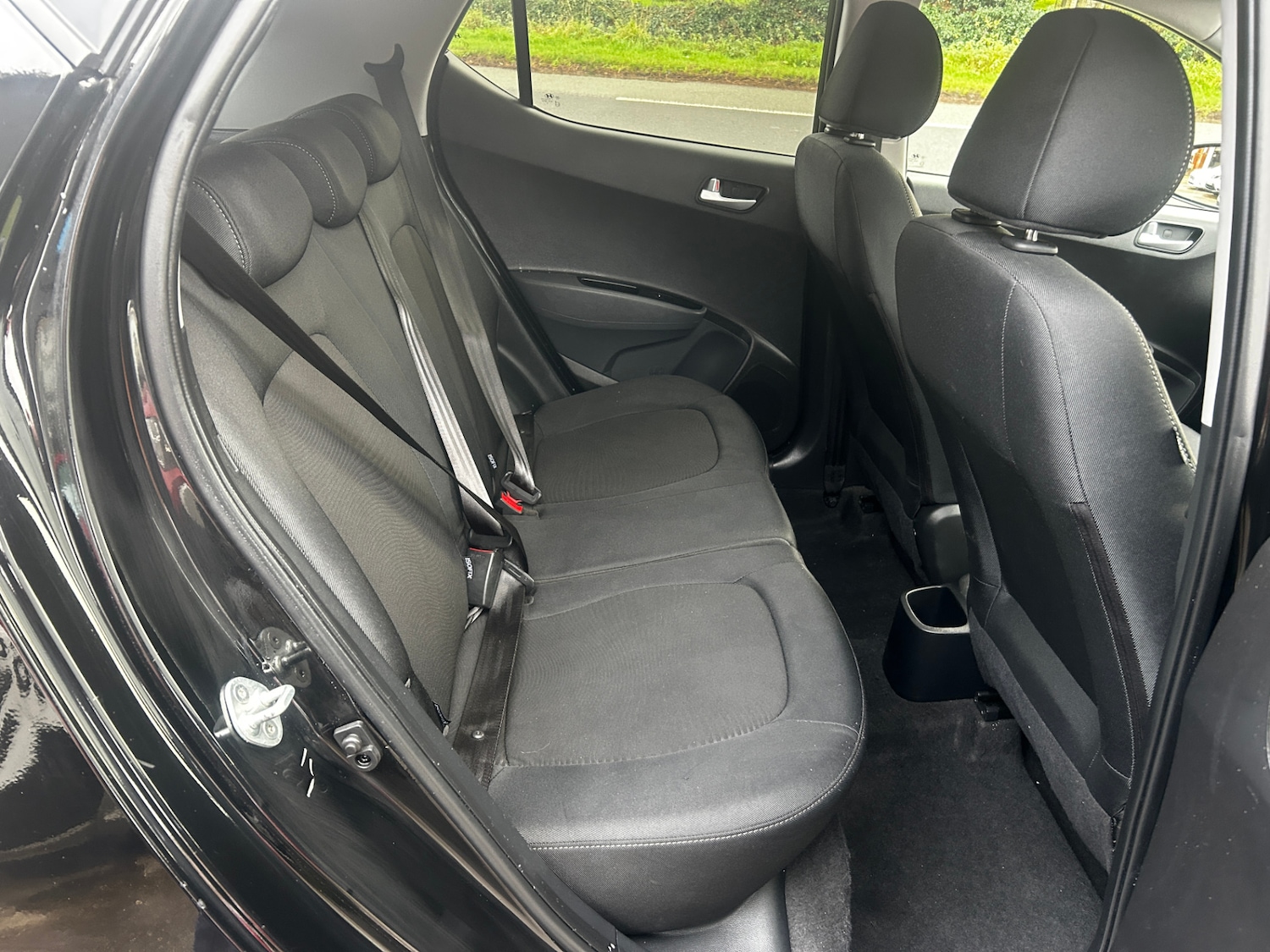 Used Hyundai i10 2019 for sale - 76983925: Photo 9