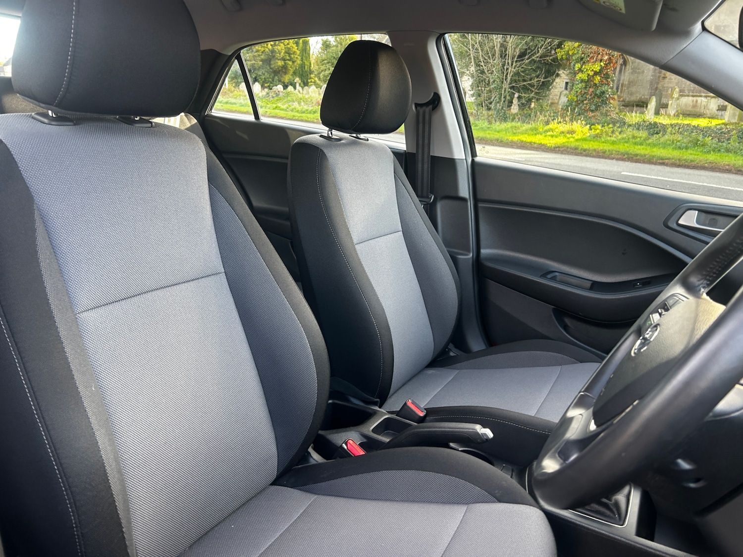 Used Hyundai i20 2017 for sale - 76638058: Photo 13