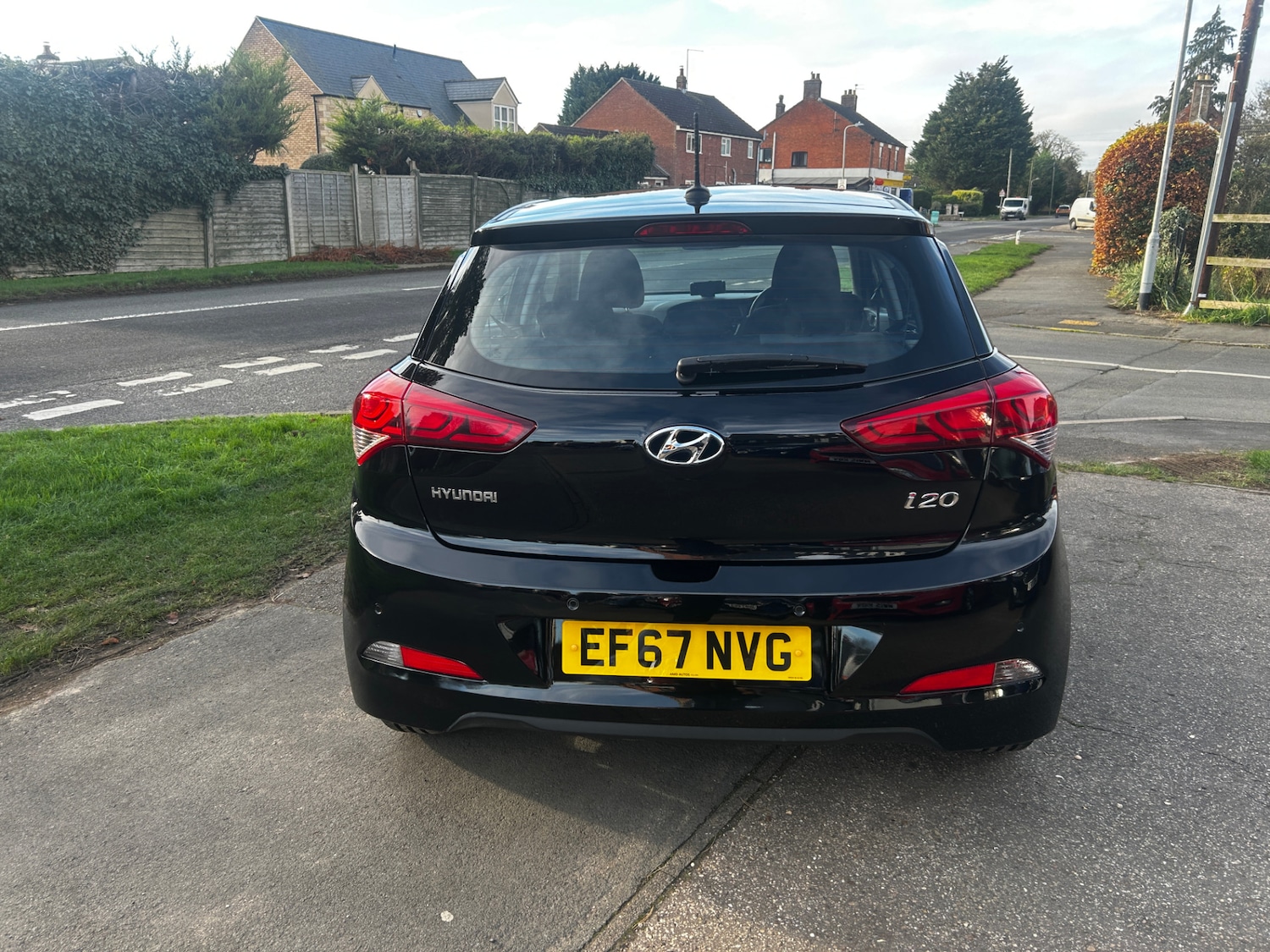 Used Hyundai i20 2017 for sale - 76638058: Photo 4