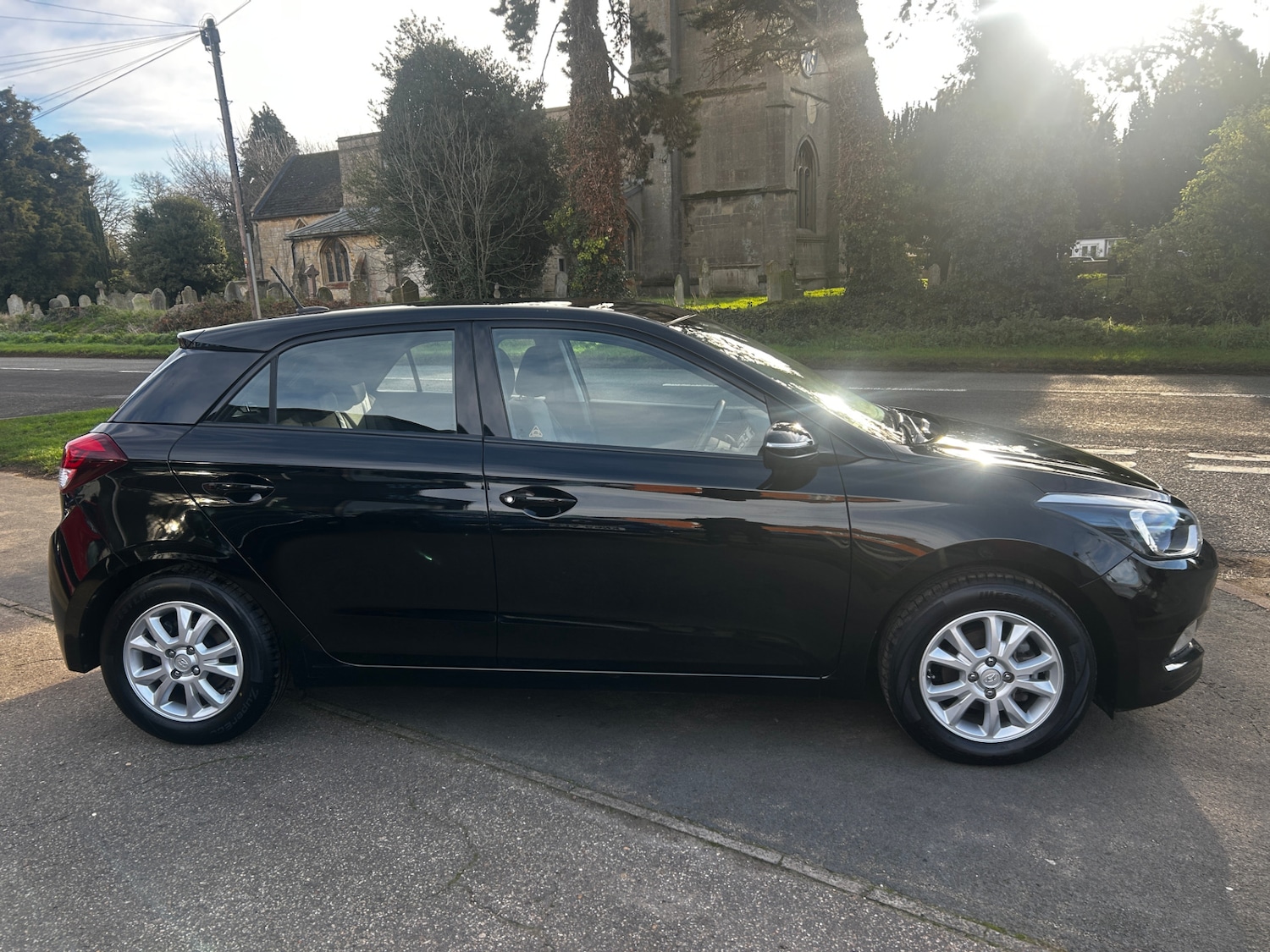 Used Hyundai i20 2017 for sale - 76638058: Photo 6