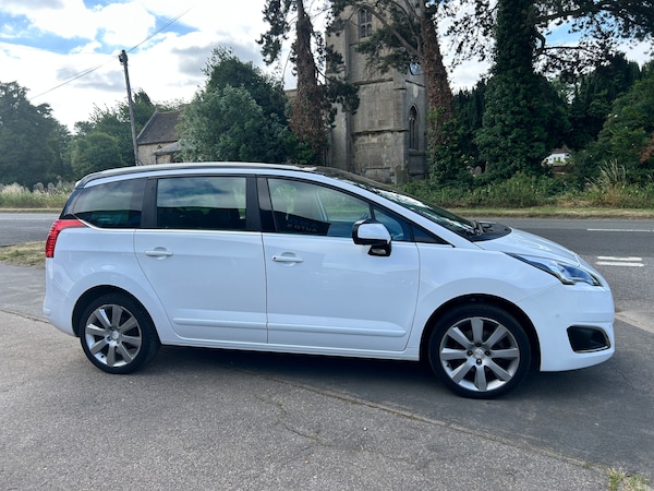 Used Peugeot 5008 2016 for sale - 75074966: Photo 6