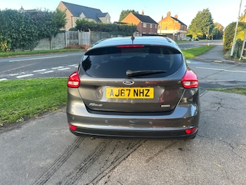 Used Ford Focus 2017 for sale - 76170208: Photo 4