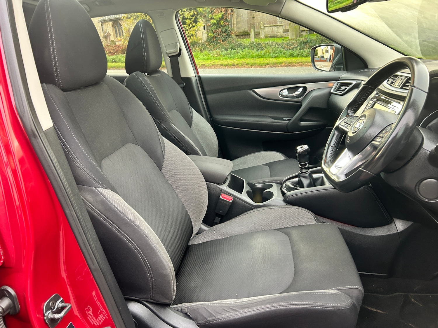 Used Nissan Qashqai 2017 for sale - 76461288: Photo 11